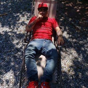 Meet your Posher, Leonis